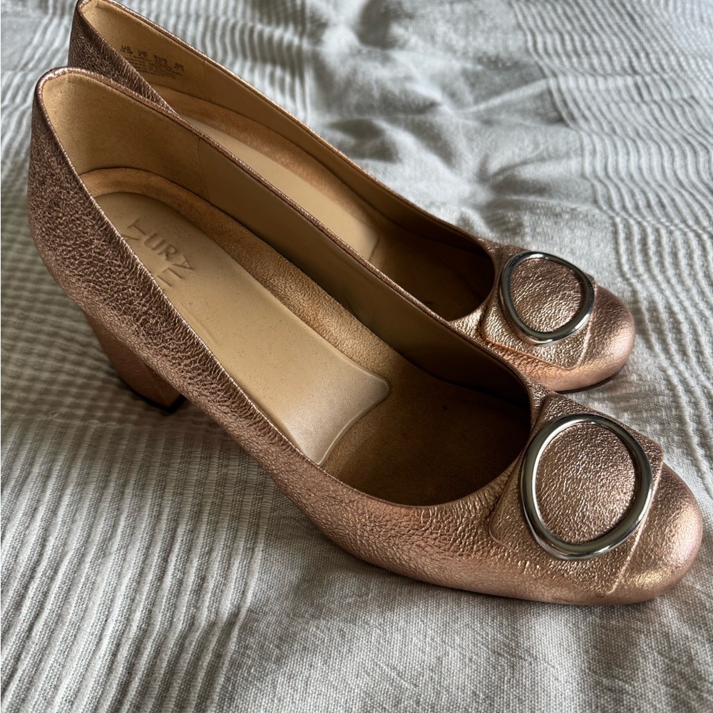 Naturalizer Metallic Bronze Heels with Silver Detail